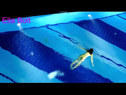 ❤️ Dili ko makahunong sa pagtan-aw, ang batan-ong blonde nasakpan nga naglangoy nga hubo sa ELLA BOLT resort pool ❤️❌ Sex video sa ceb.passionateembracespotlight.ru ️❤
